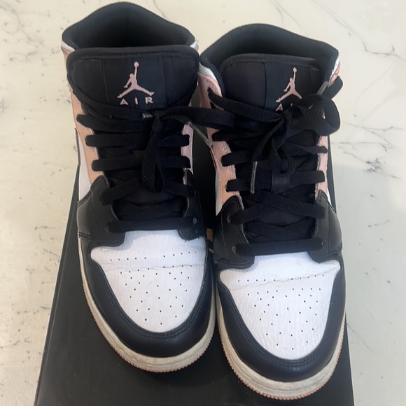 resell - Picture 3 of 9